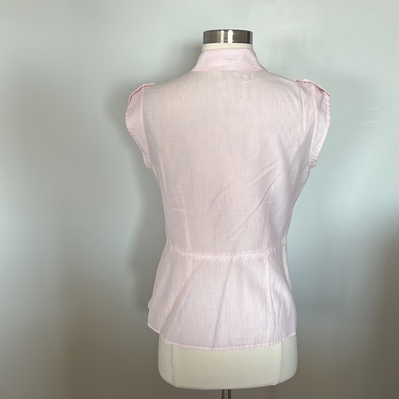 Theory Sleeveless Button-down Top - Picture 6 of 8